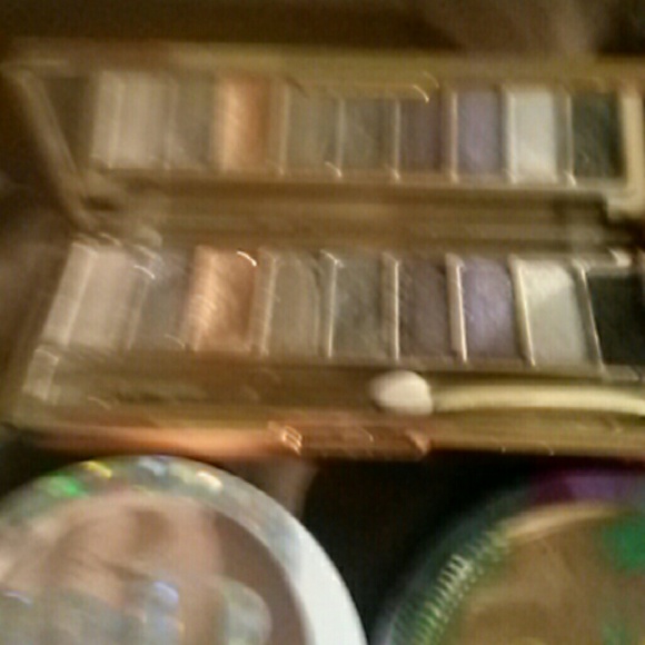 Travelon anti theft crossover ,makeup bag,make up - Picture 4 of 8